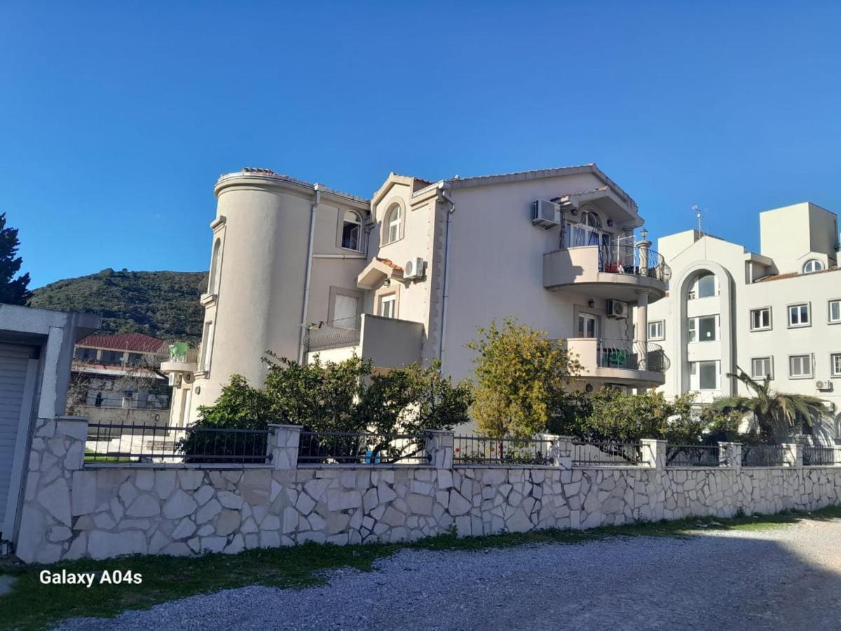 Villa Zorica بودفا المظهر الخارجي الصورة